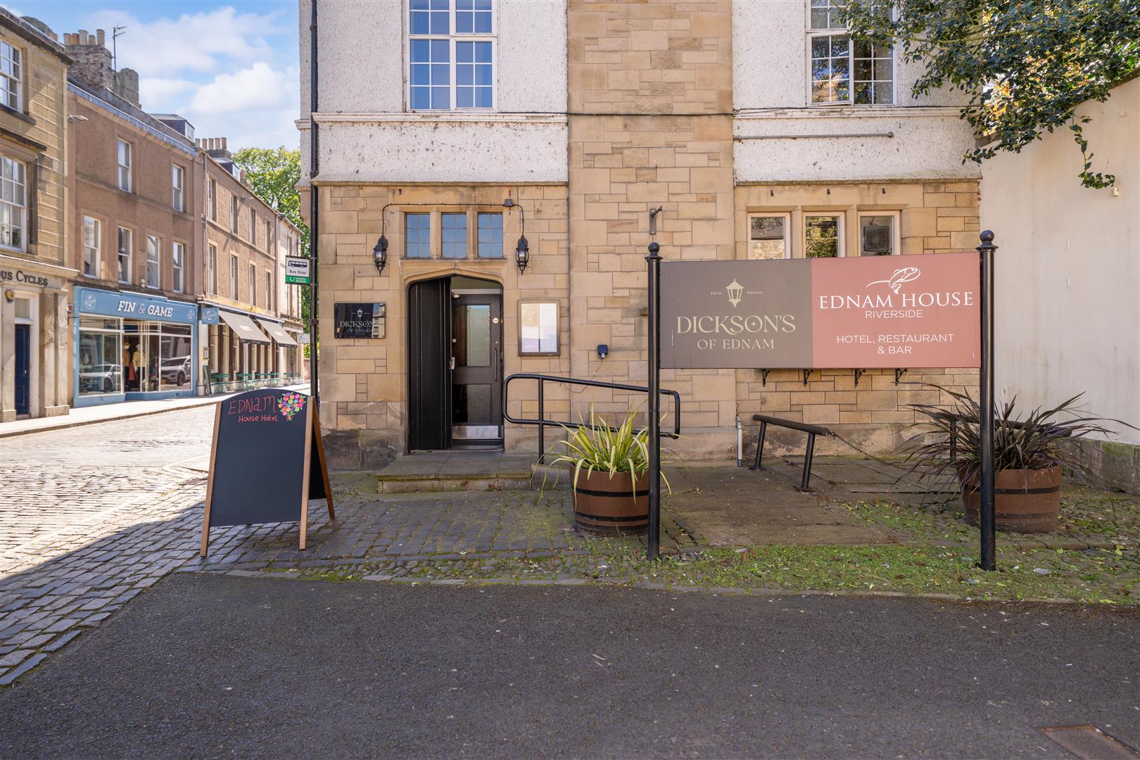 dicksons_of_ednam-2