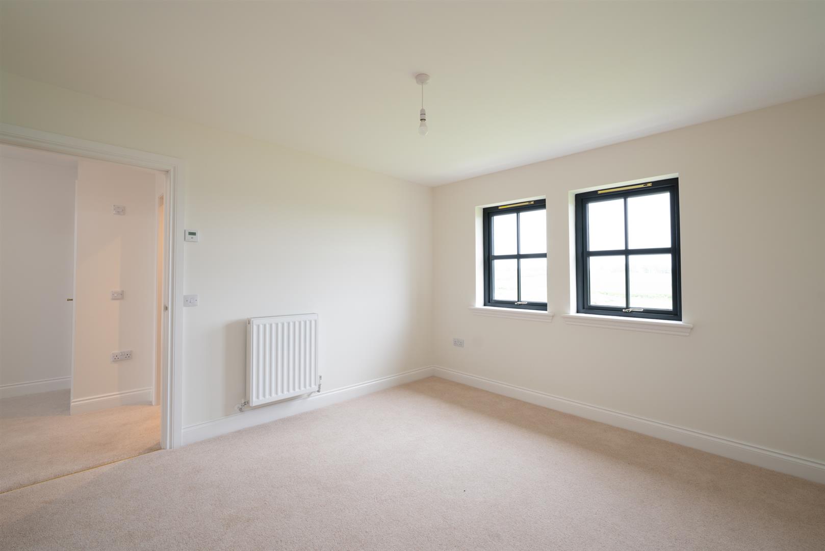 11 Laidlaw Avenue-09