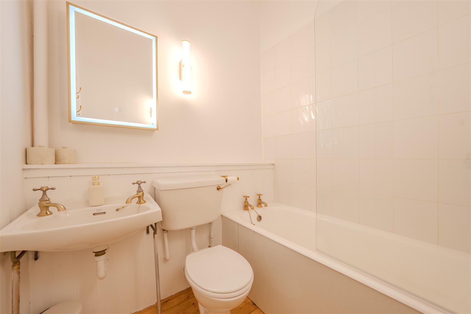 6-2_Leamington_Road-21