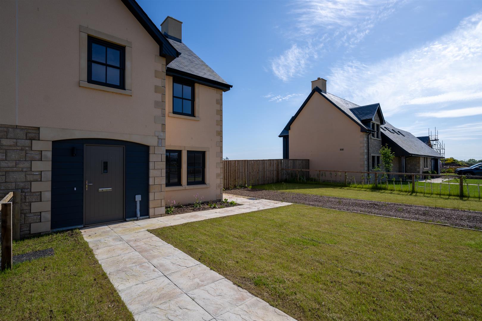 11 Laidlaw Avenue-19