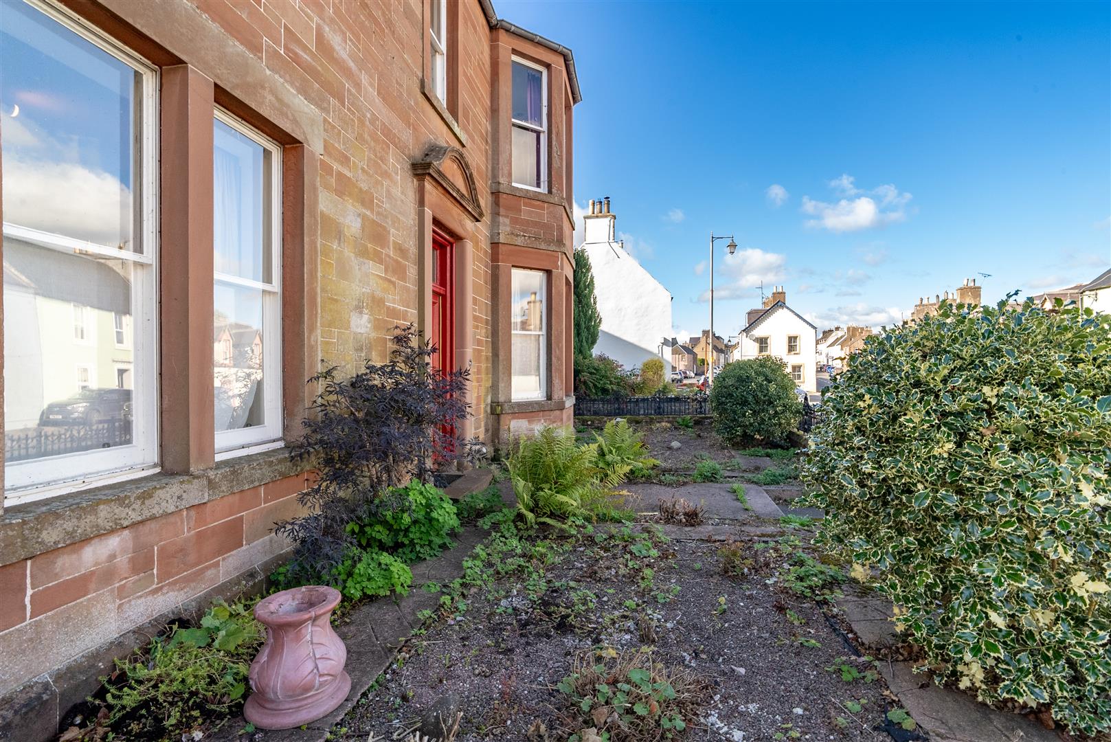 the_red_house_12_east_high_street_lauder-24