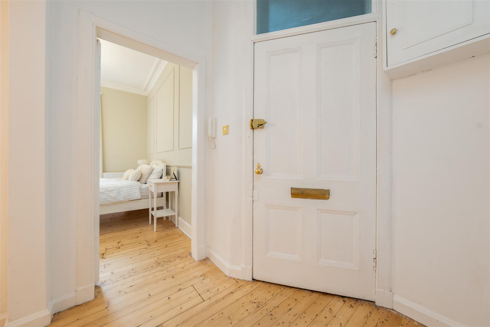 6-2_Leamington_Road-26