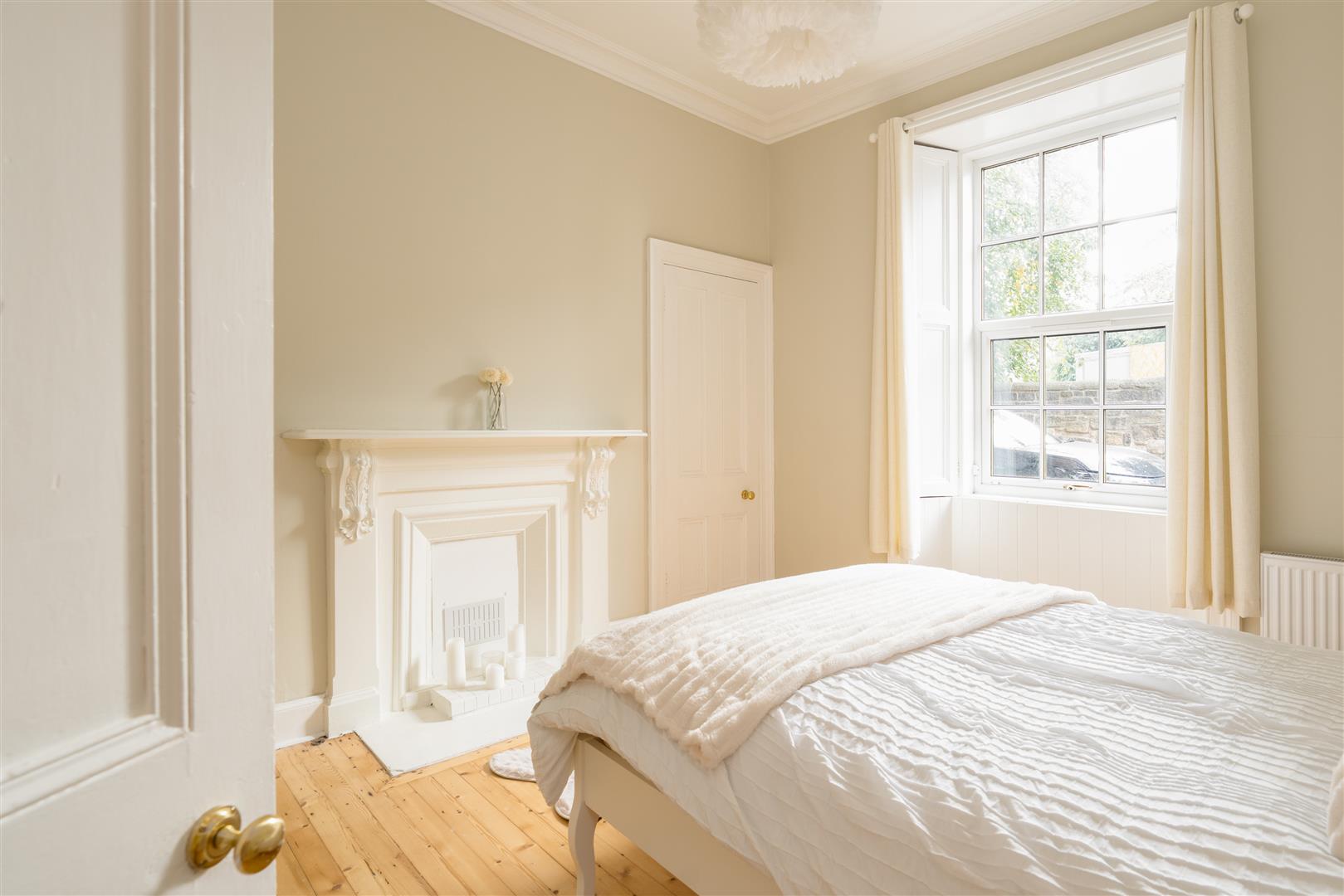 6-2_Leamington_Road-17
