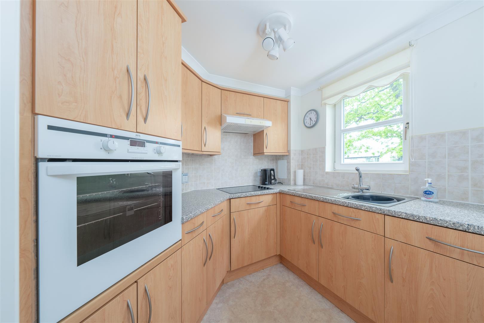 12_kerfield_court-5