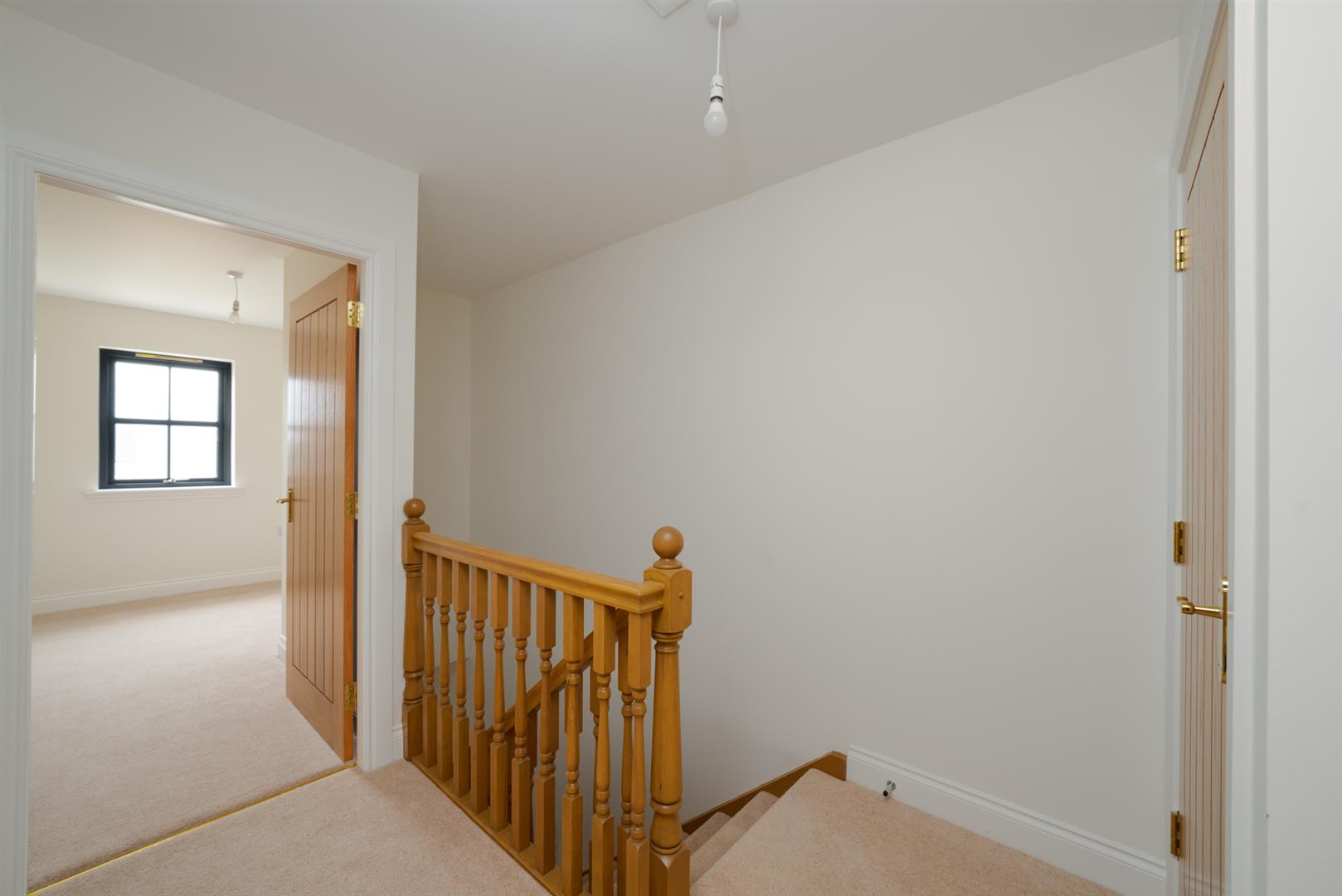 11 Laidlaw Avenue-17