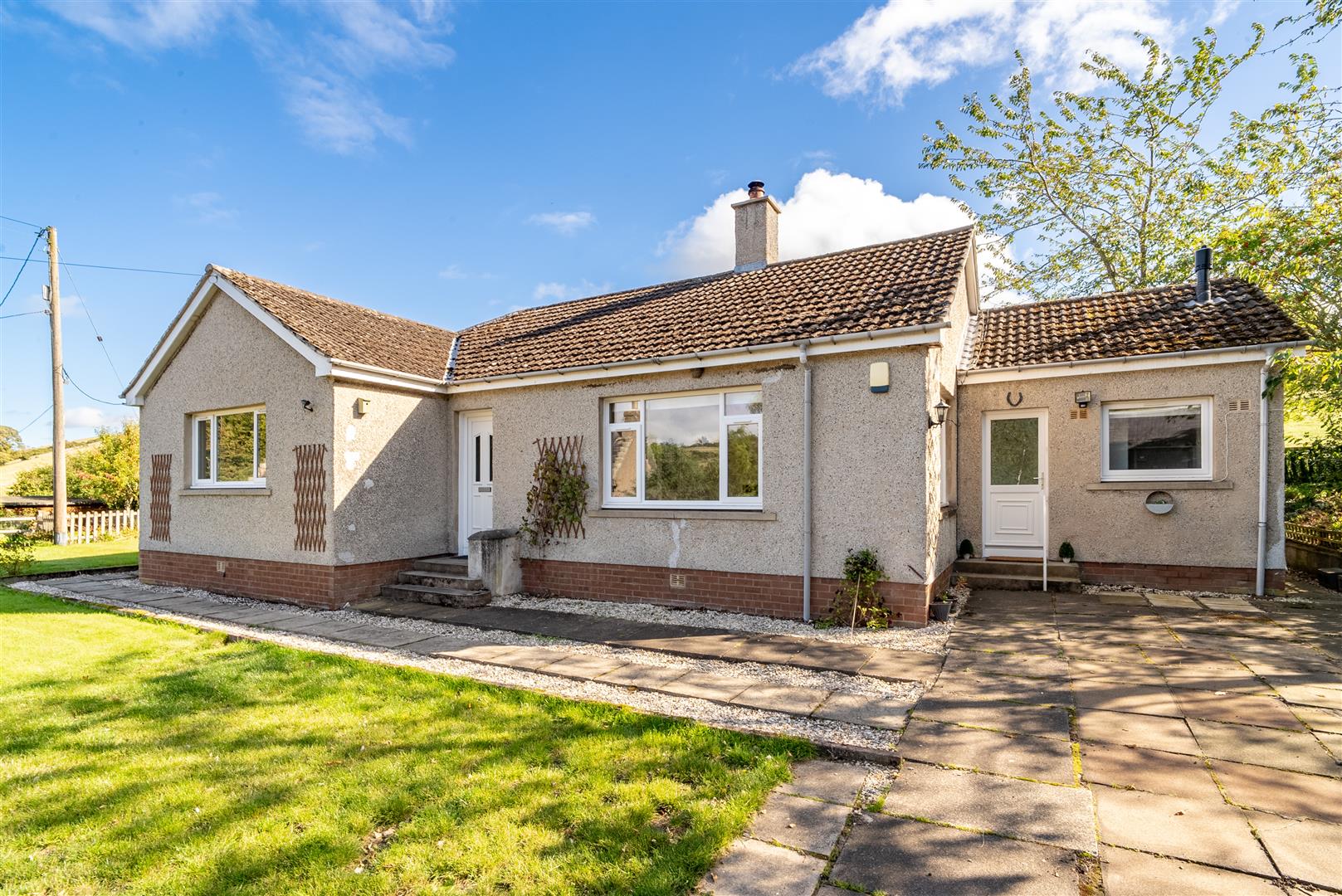 the_bungalow,_hayhope_town_yetholm-02