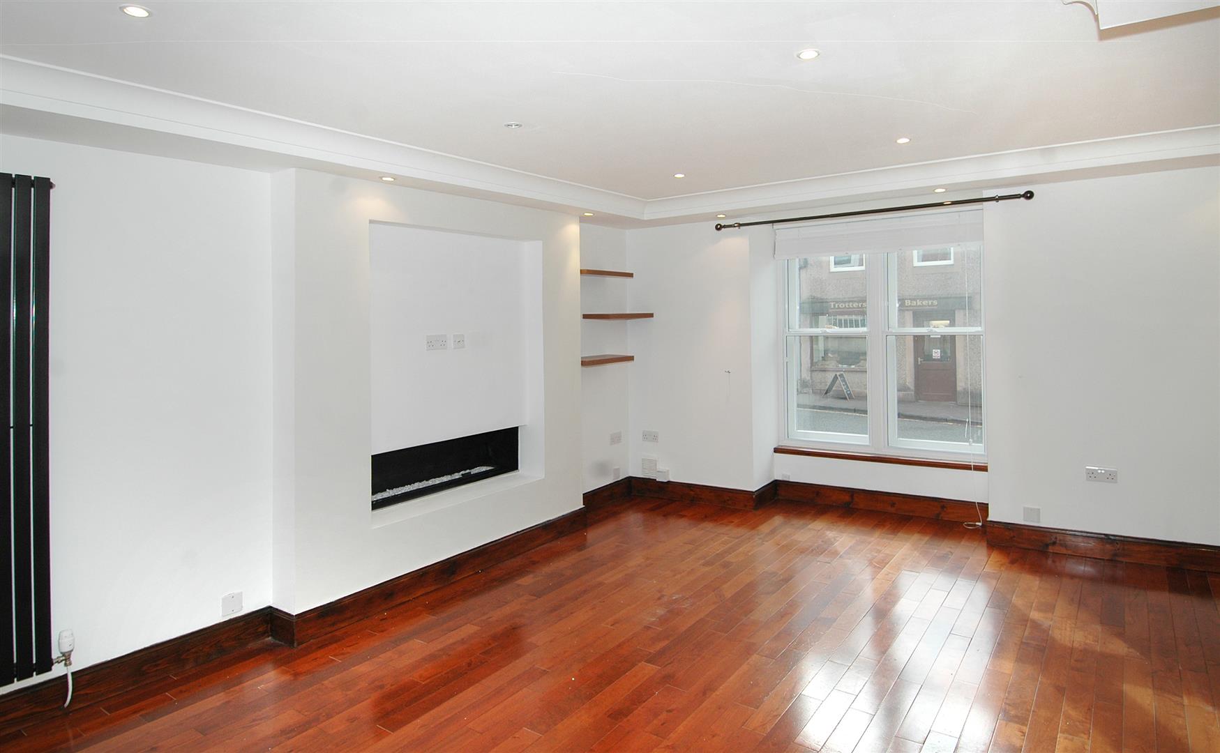 2b-2DunsRoadLoungePrint