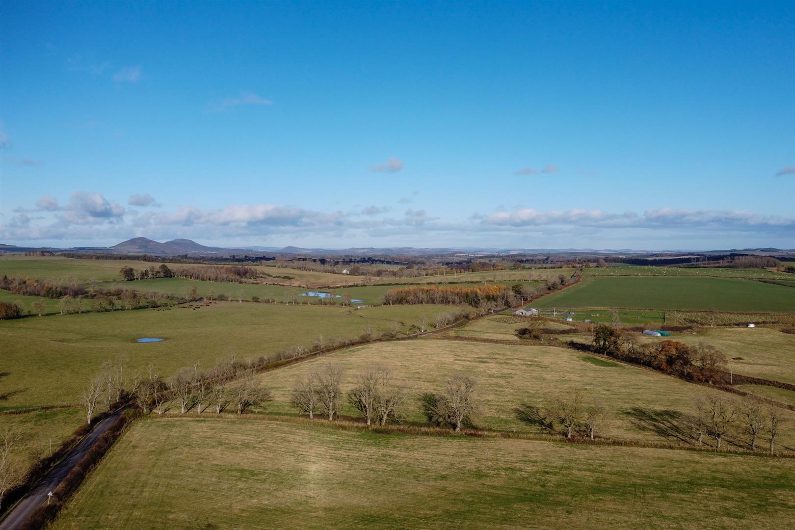 newlands-farmhouse-20 View Shot