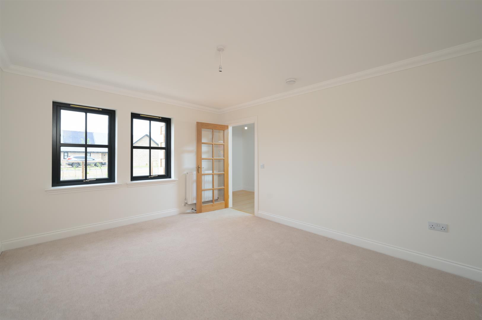 11 Laidlaw Avenue-02