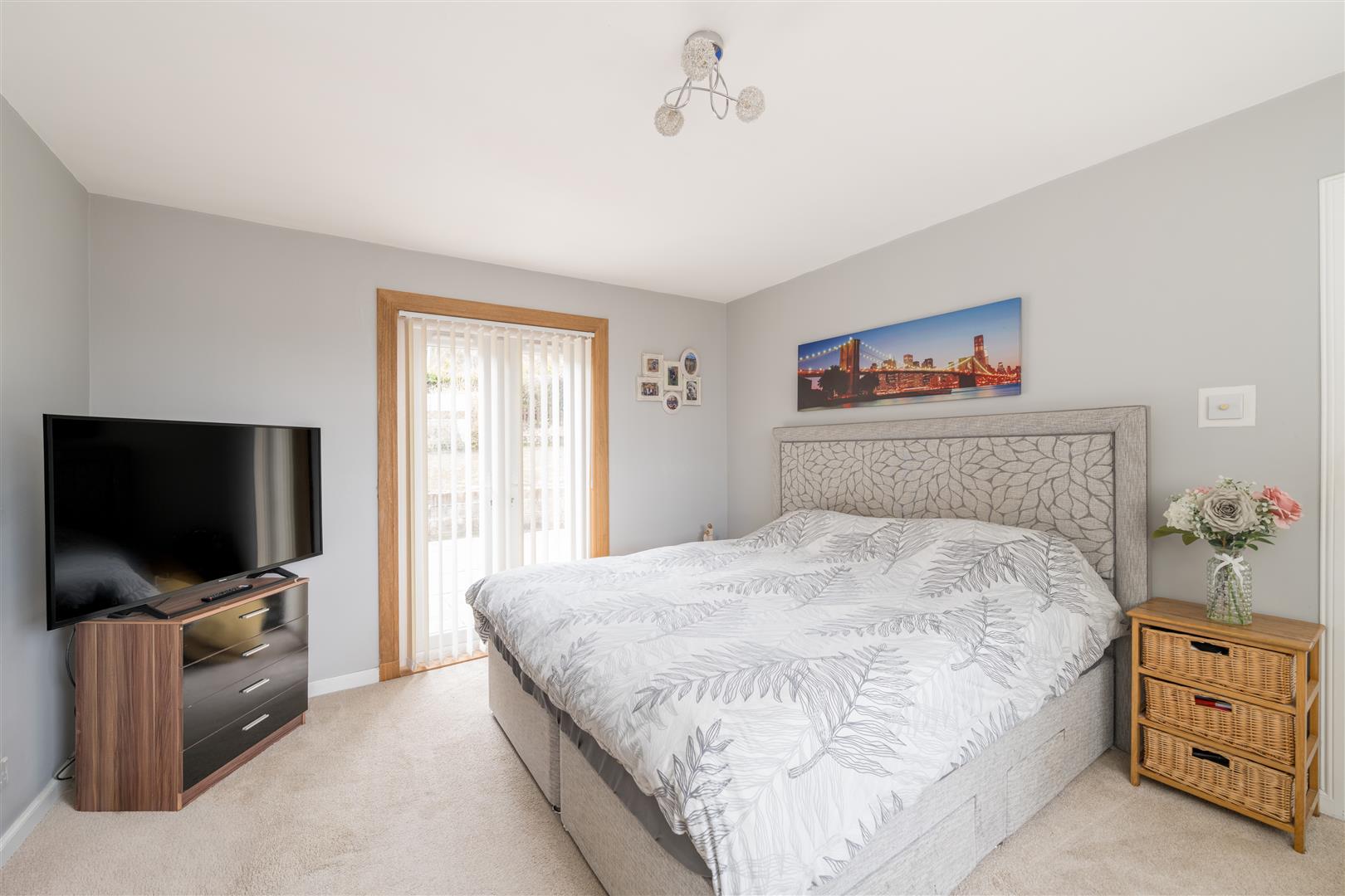 52_queens_road_eyemouth-7