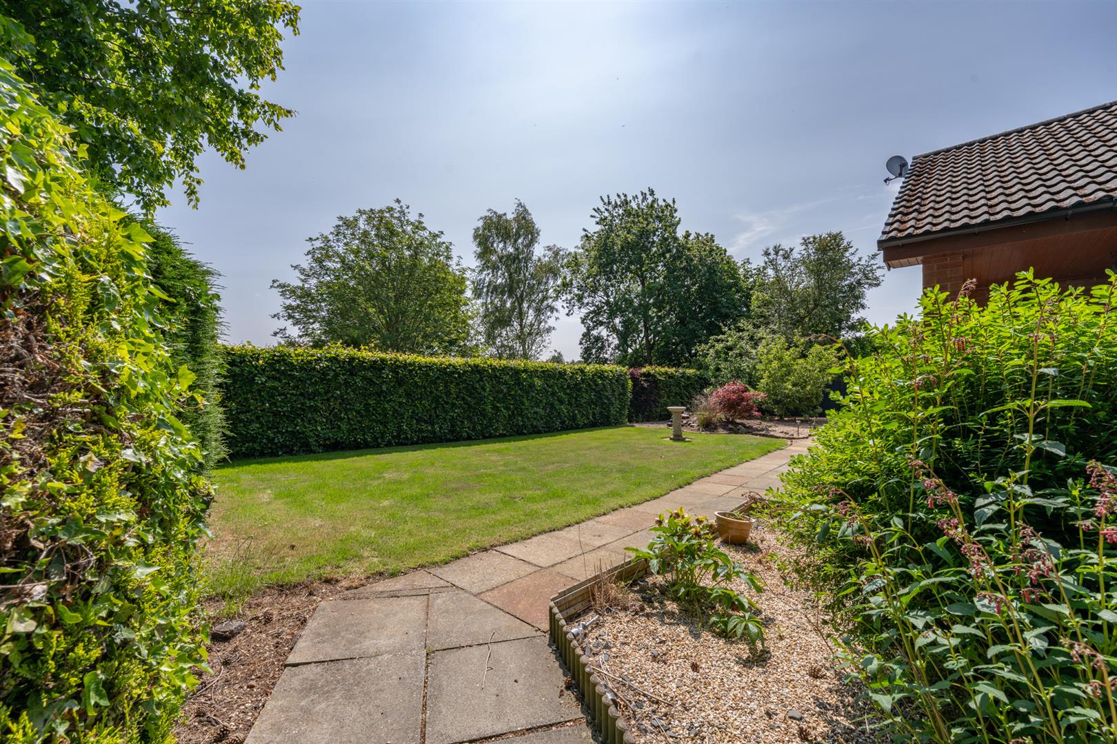 40_easter_street_externals-5