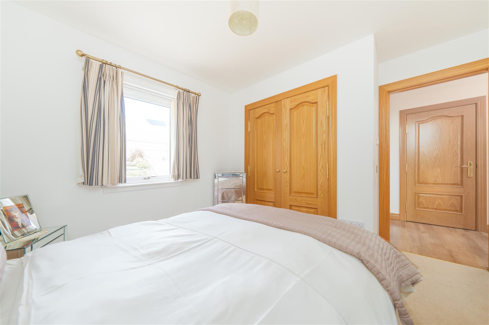 16_riverside_view-17