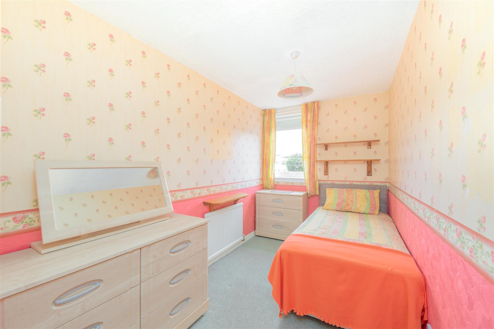 6_barefoots_avenue-13