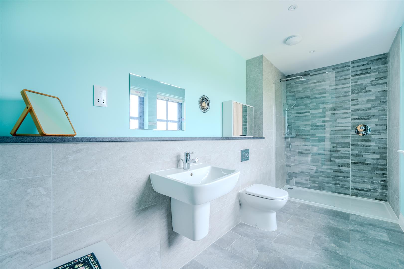 3_everyly_way_swinton-21