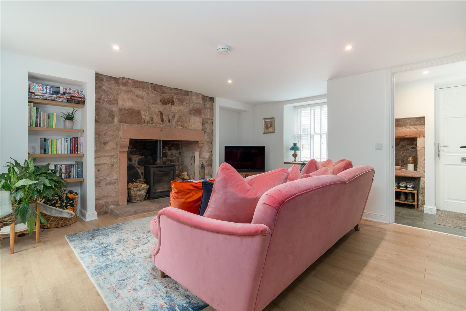 38_East_High_Street-05