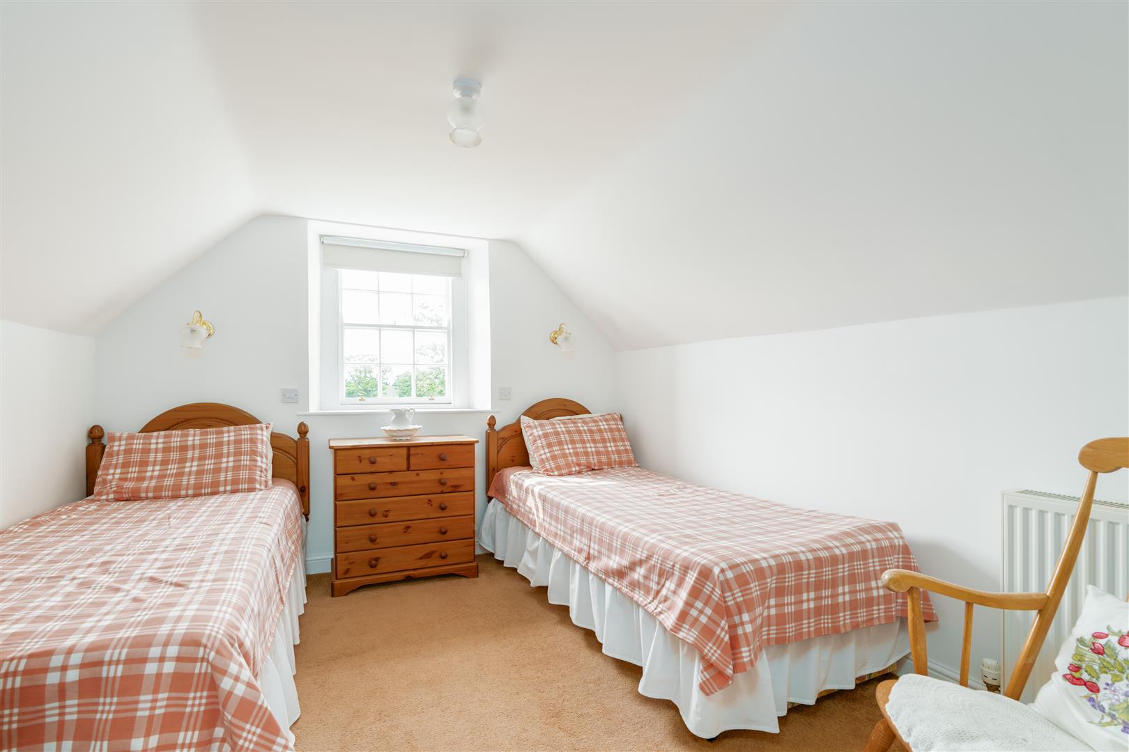 1_Swinton_Bridge_End_Farm_Cottage-21