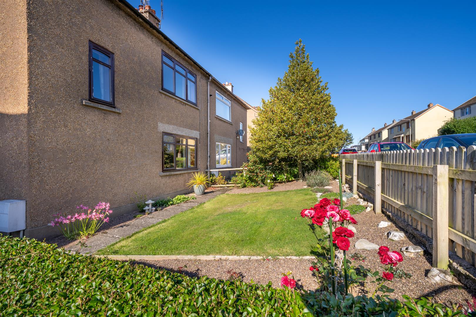 28 Gunsgreen Crescent_Eyemouth-12