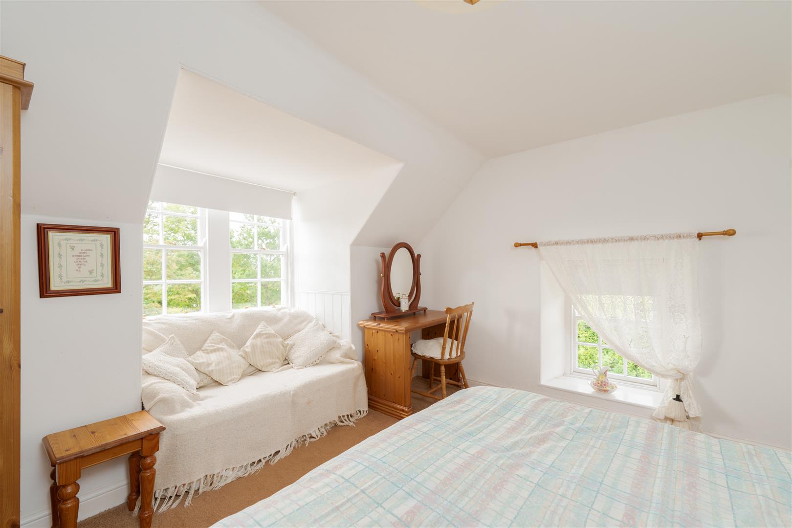 1_Swinton_Bridge_End_Farm_Cottage-20