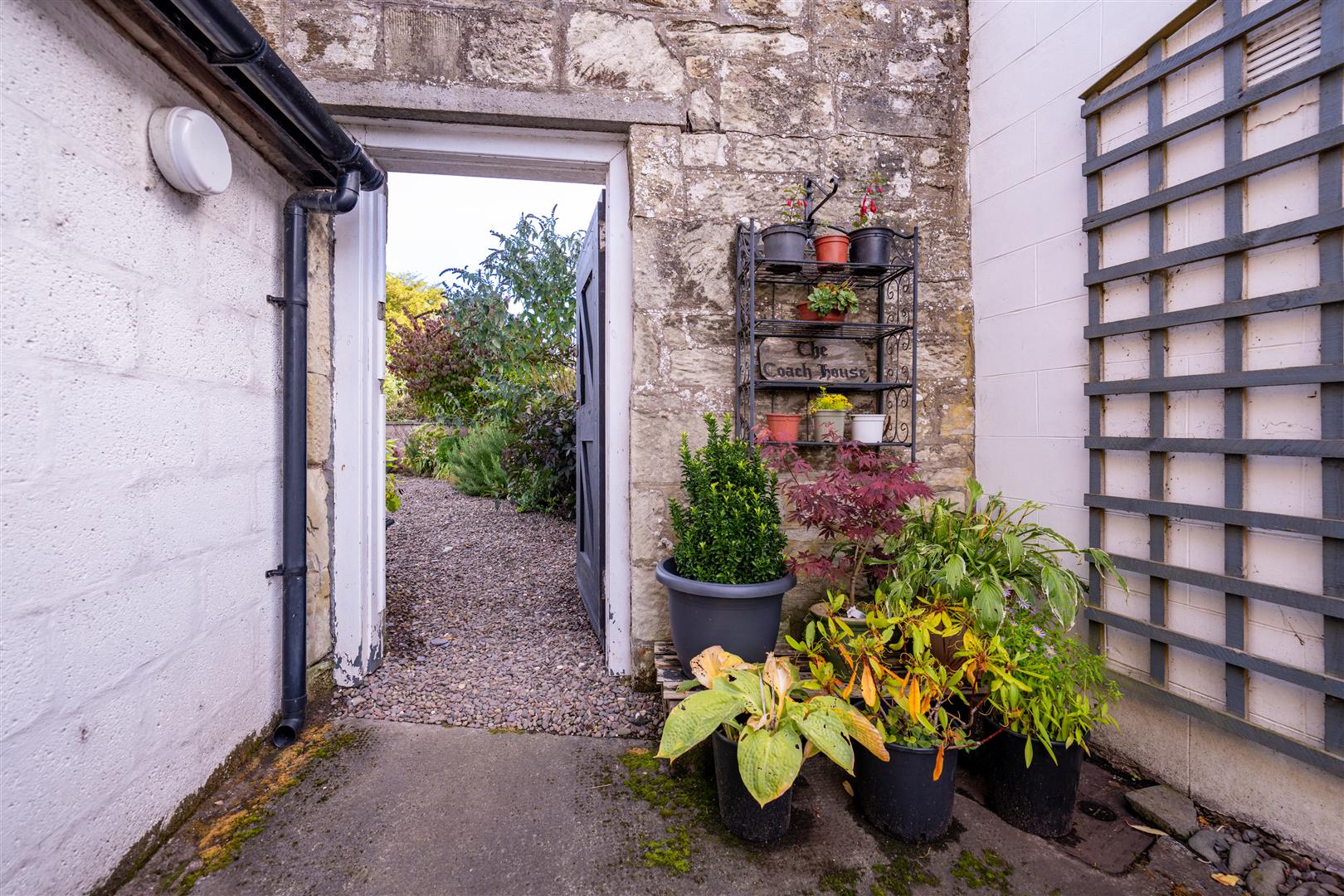 The_Coach_House-07