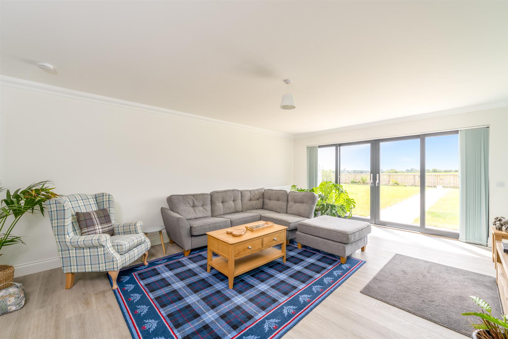 3_everyly_way_swinton-05