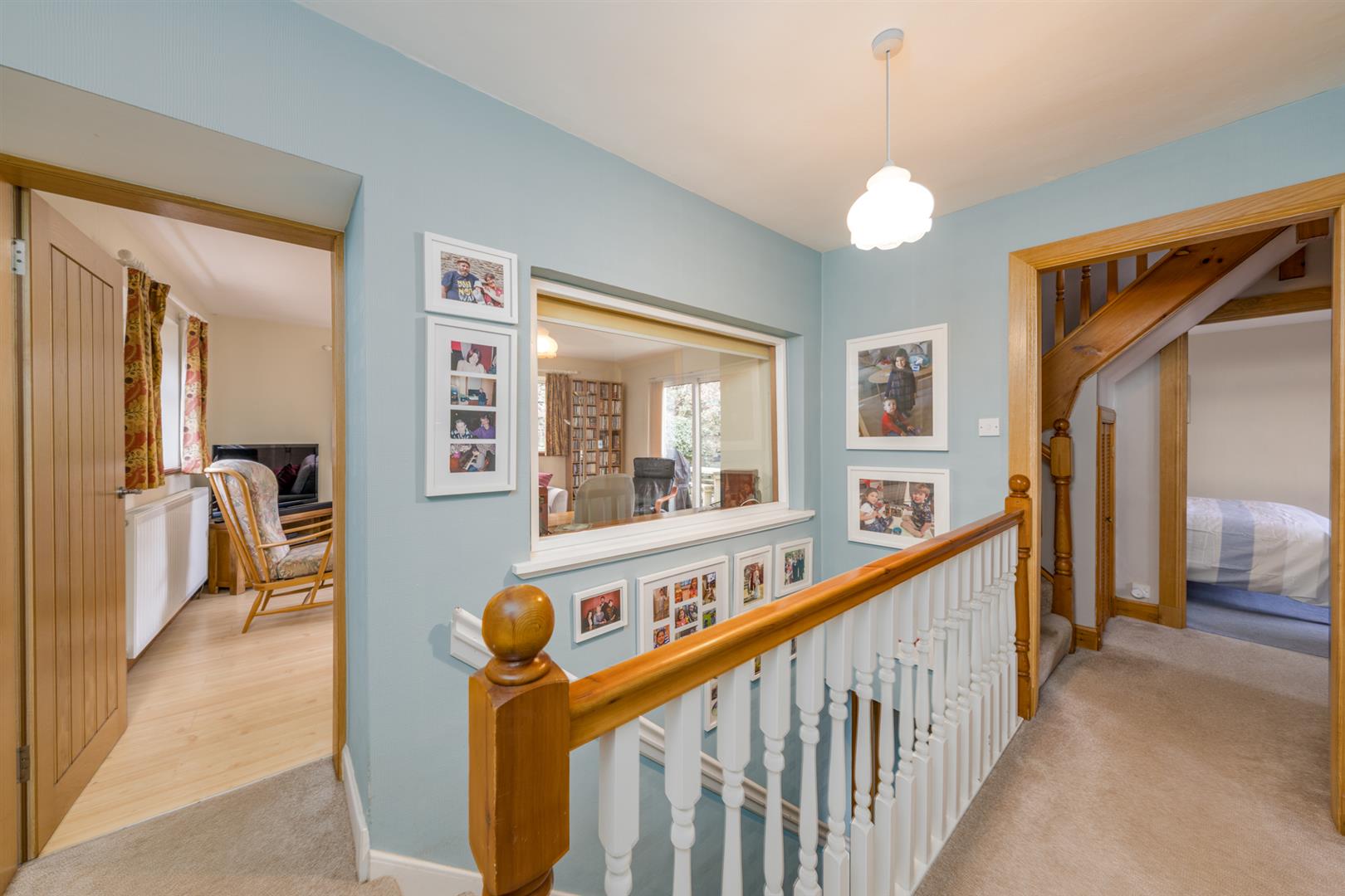 The Blue House Cowdrait-10