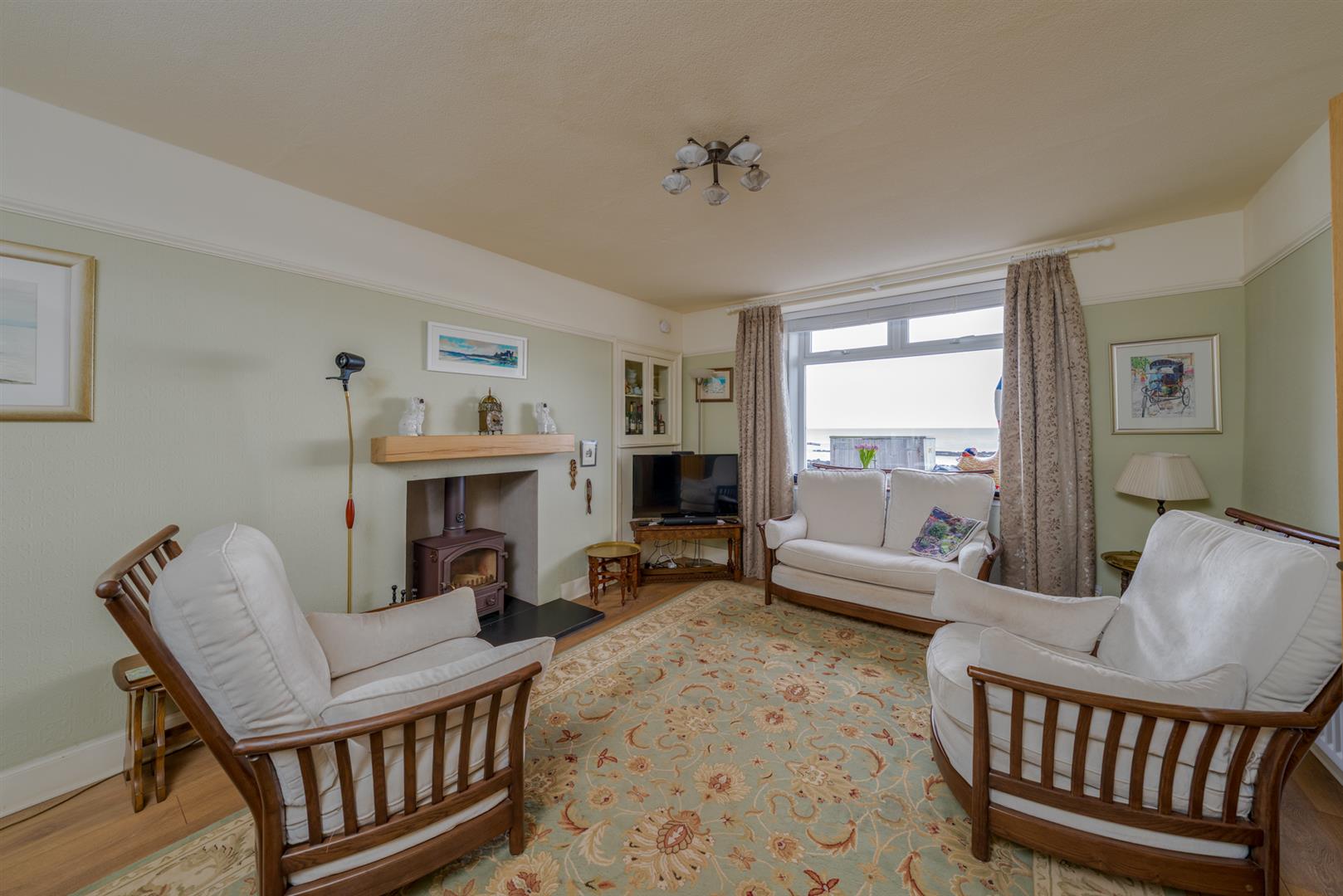 The Blue House Cowdrait-03