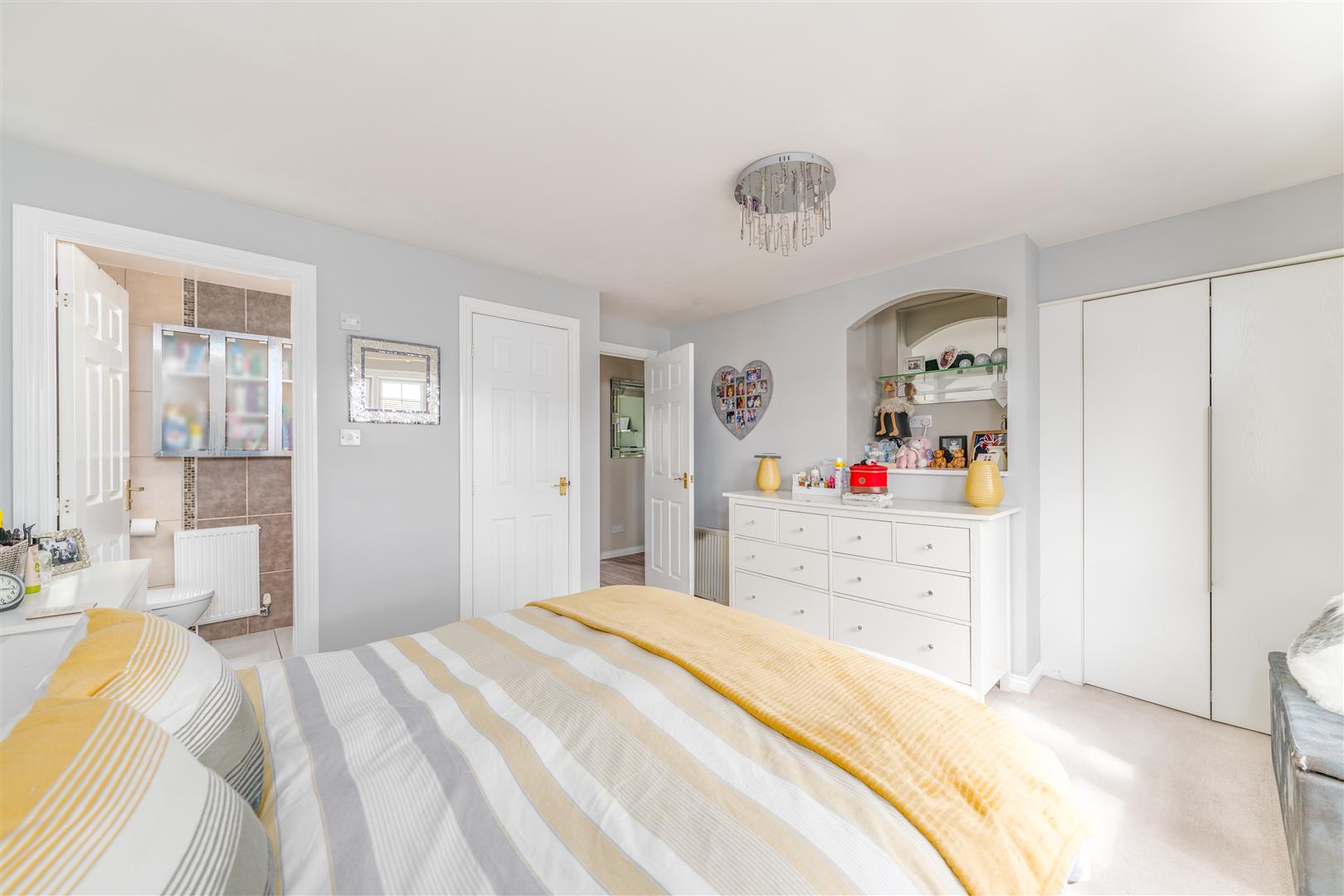 89_hallydown_crescent-14