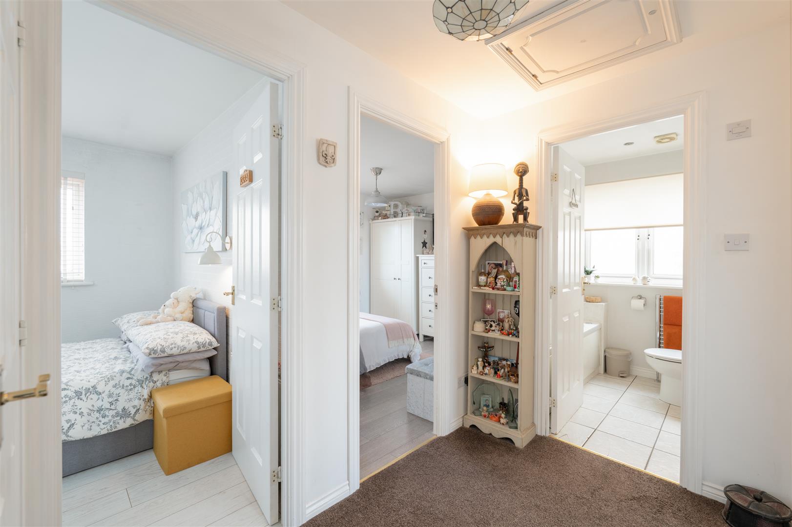 83_hallydown_crescent-14