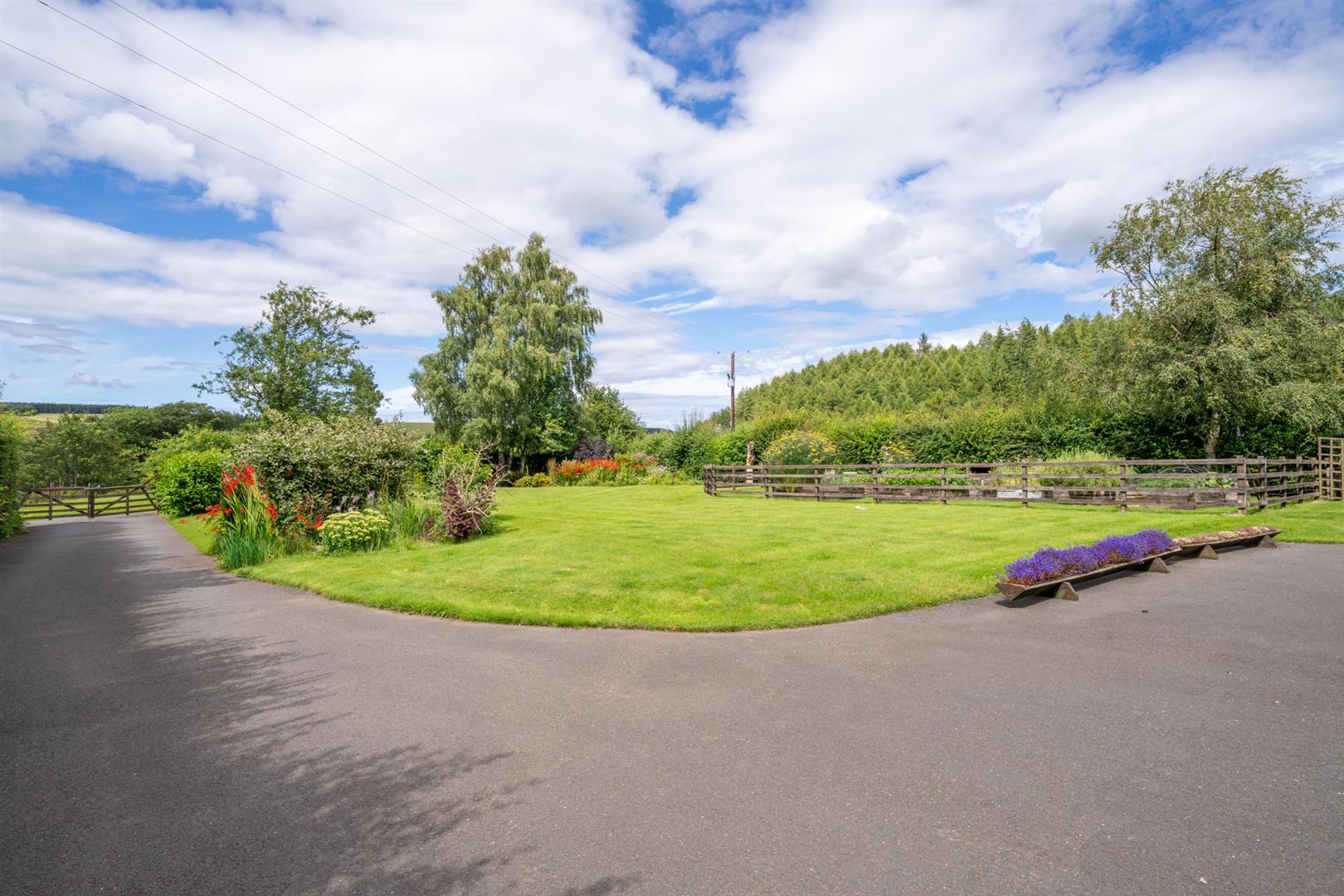 ellembridge_cottage_Duns_externals-15