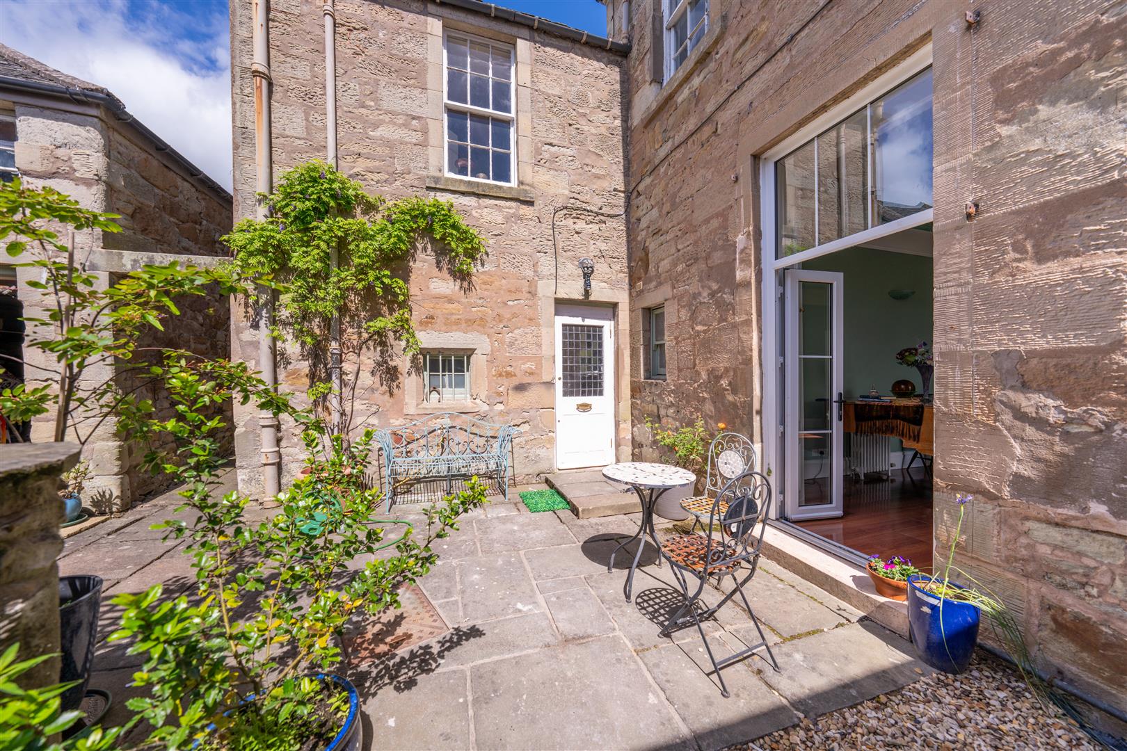 old_bank_house-25