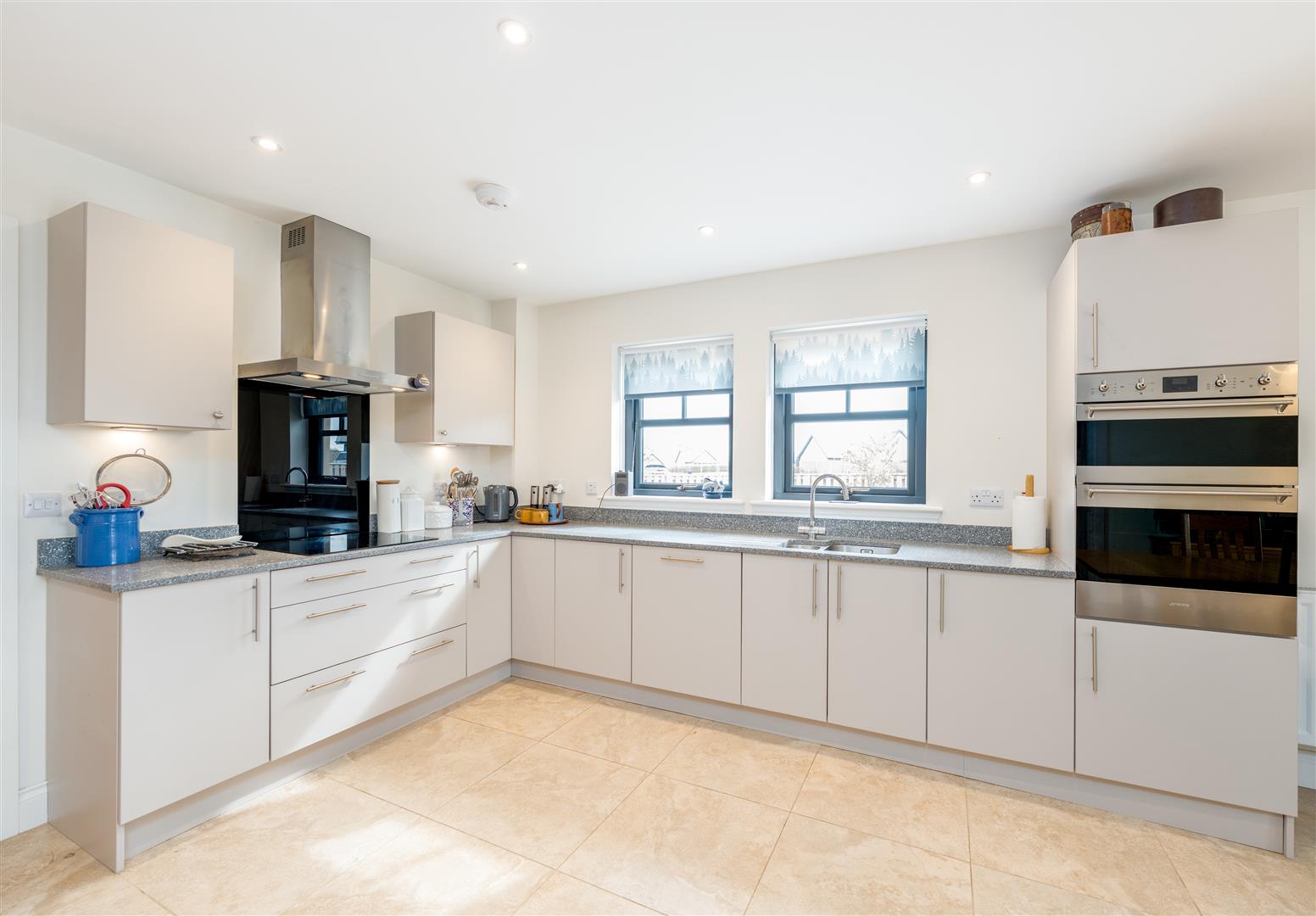 1_everly_way_swinton-11