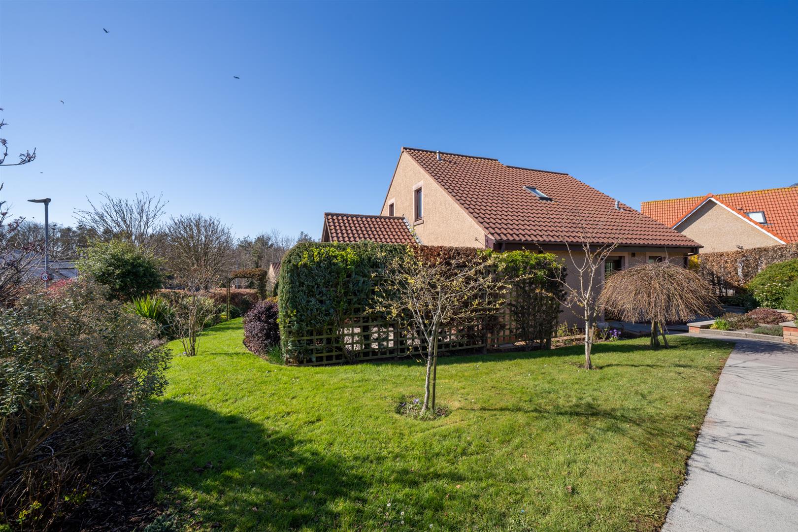 10 Gunsgreen Park-27