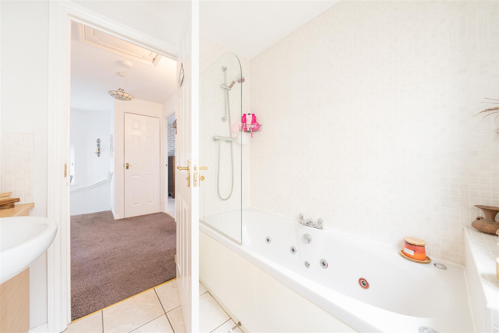 83_hallydown_crescent-20