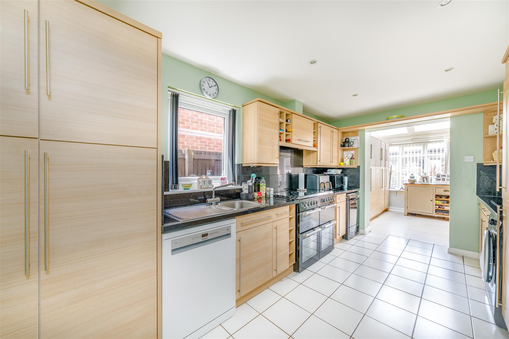 89_hallydown_crescent-08