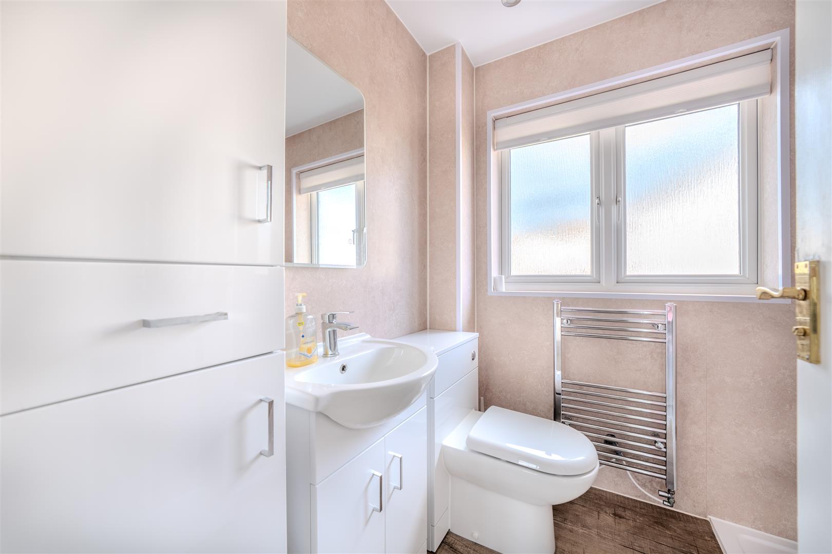 89_hallydown_crescent-18