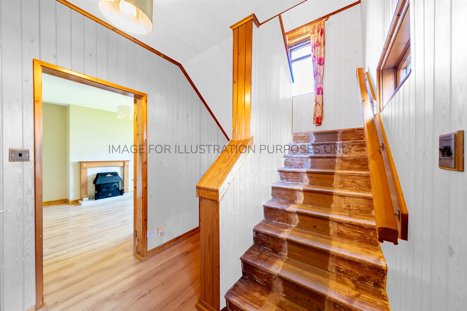28_gunsgreen_Crescent_eyemouth_WATERMARKED-1
