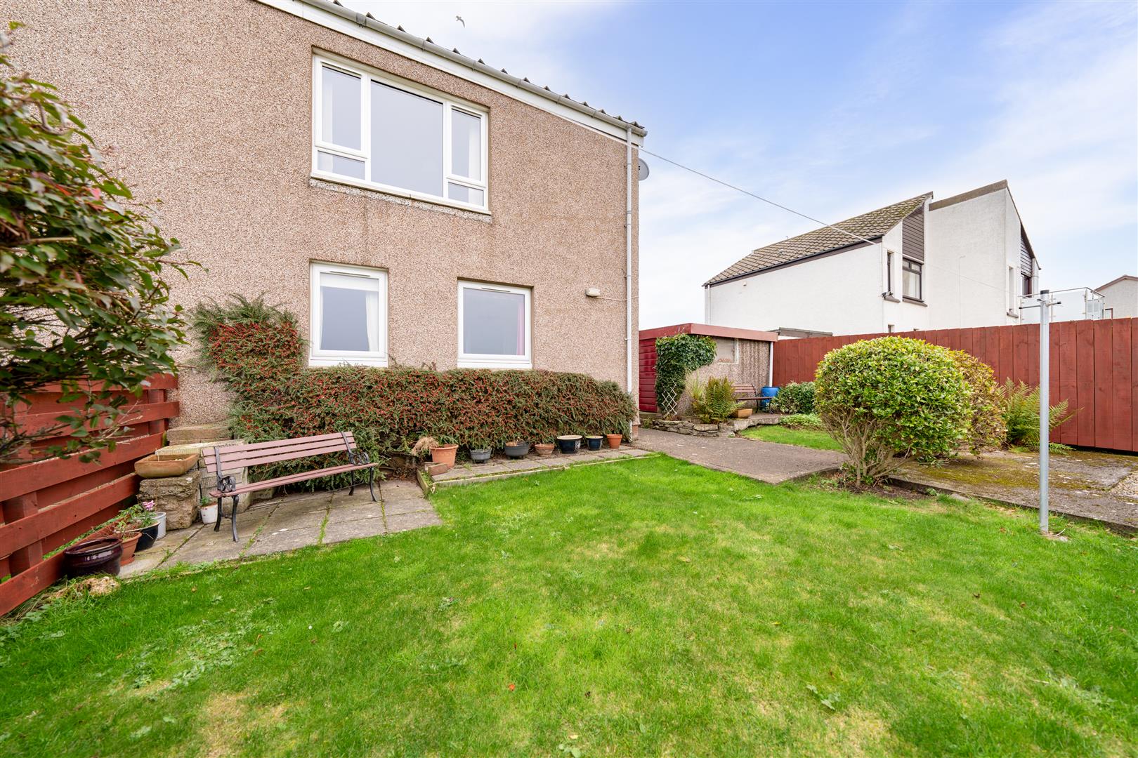 6_barefoots_avenue-18