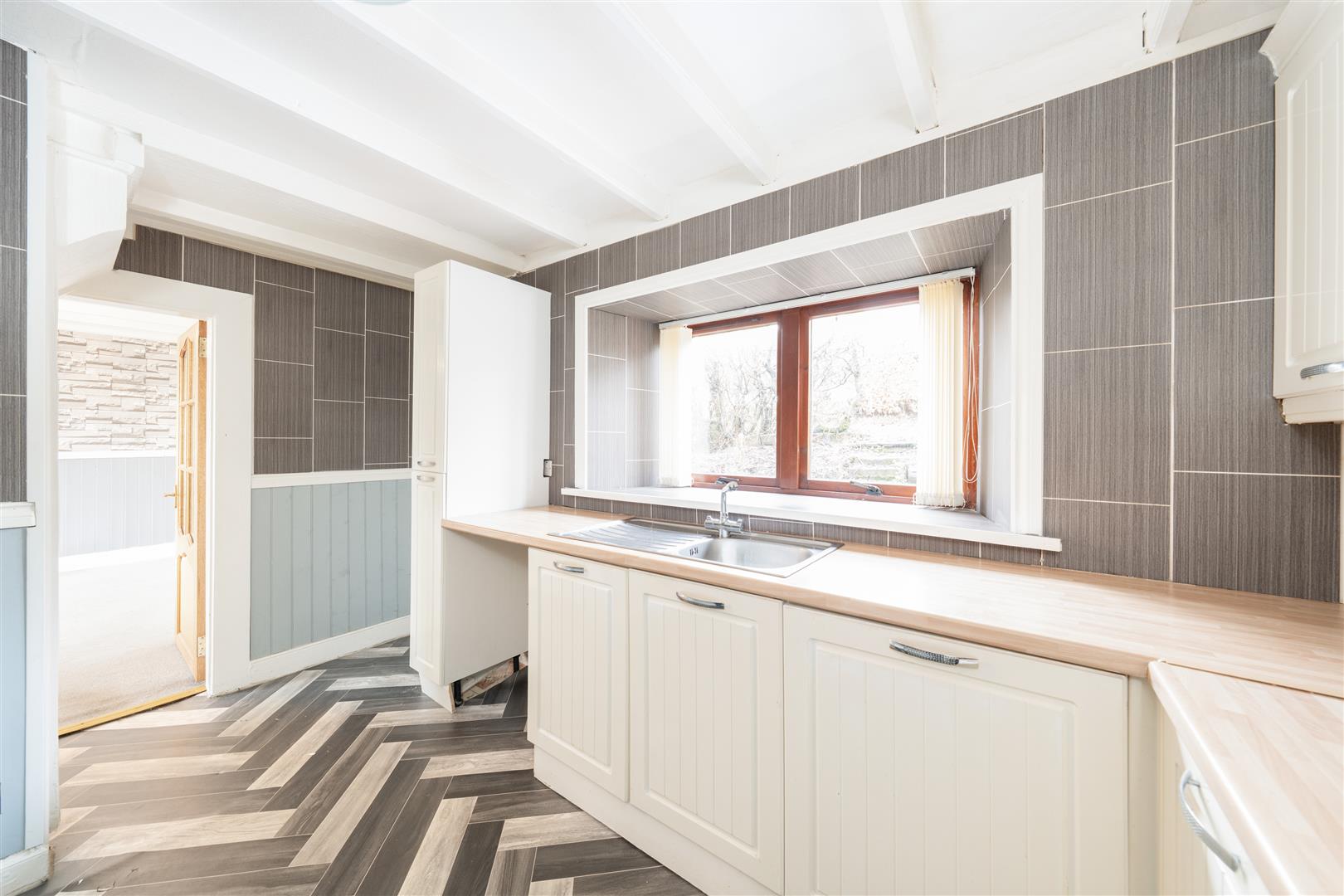 2_mains_farm_cottage-07