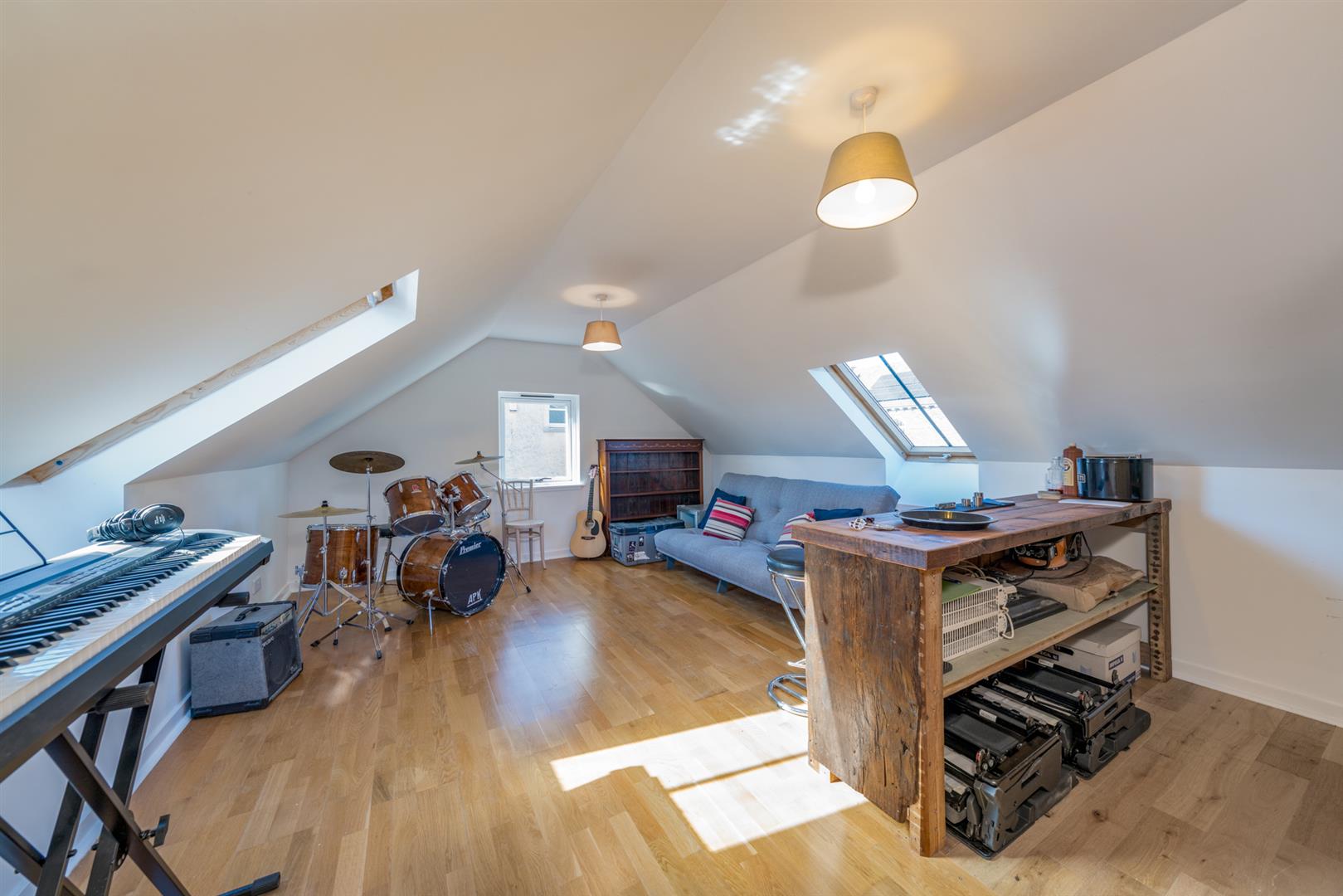 Kirkwall 1 Houndslow-68