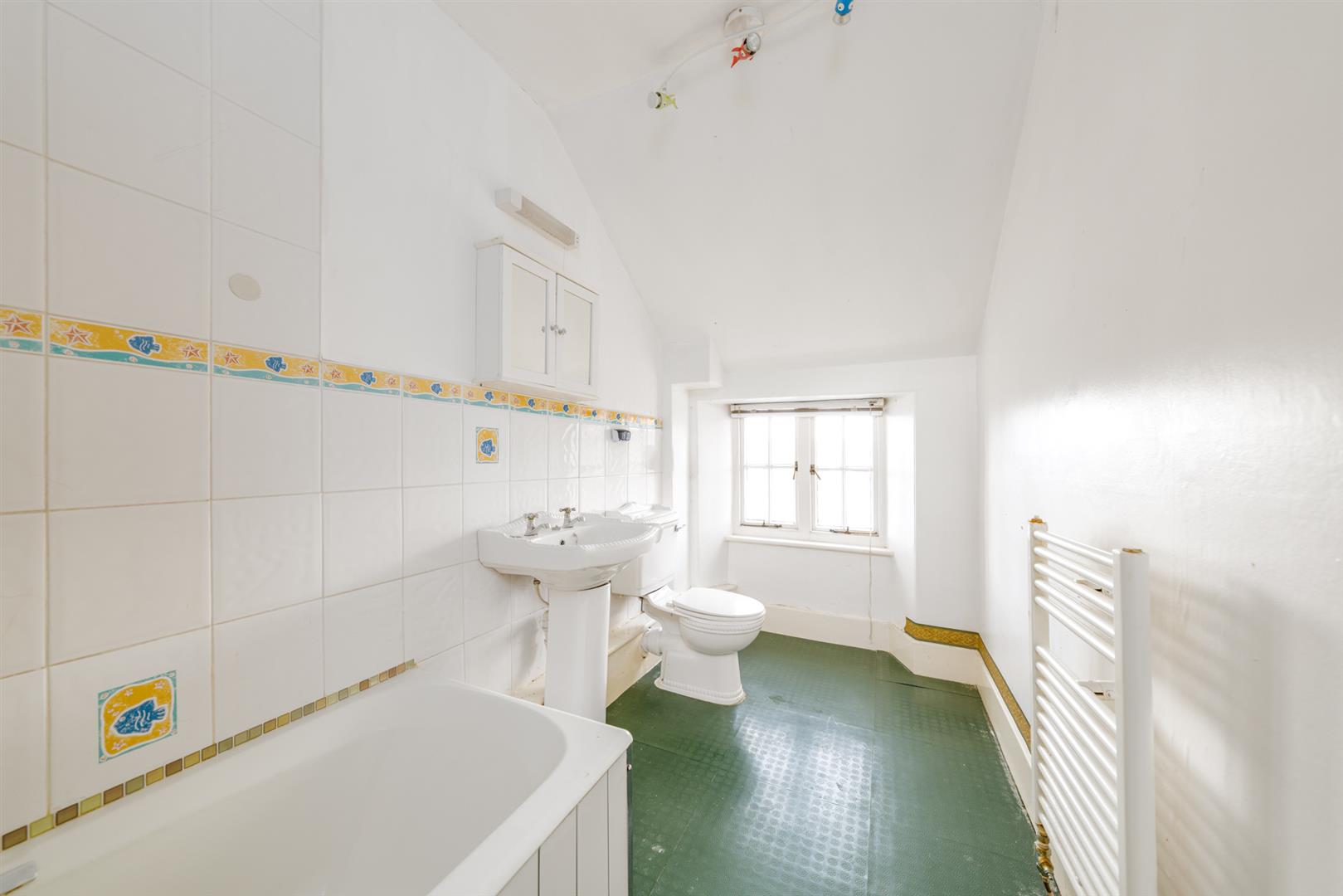 59 High Street Coldstream-16