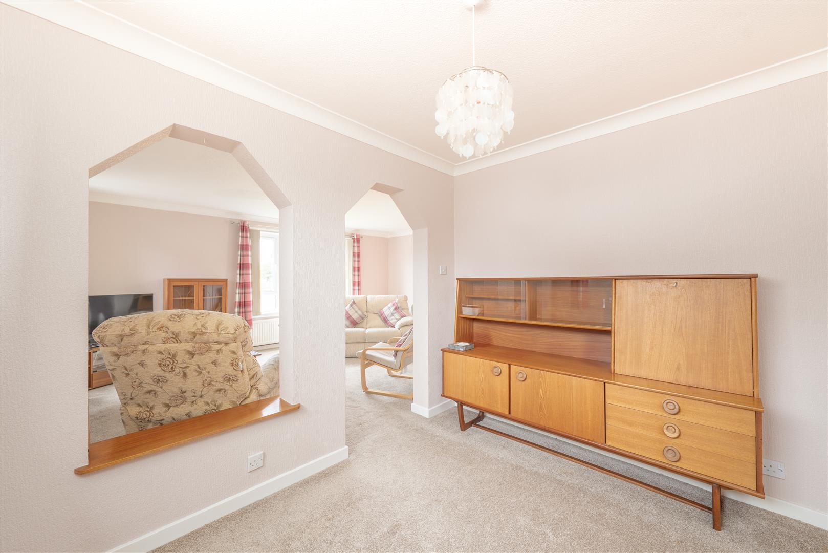 6_barefoots_avenue-05