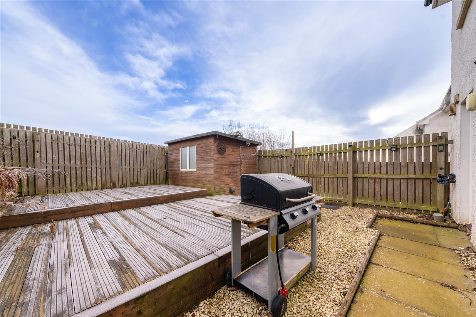 10_whitehall_close-16