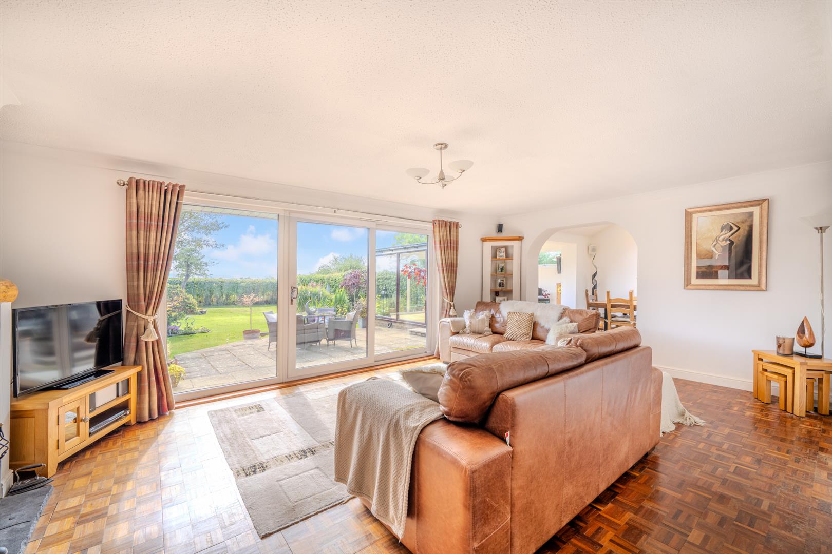 Cloich_The Green_Swinton-04