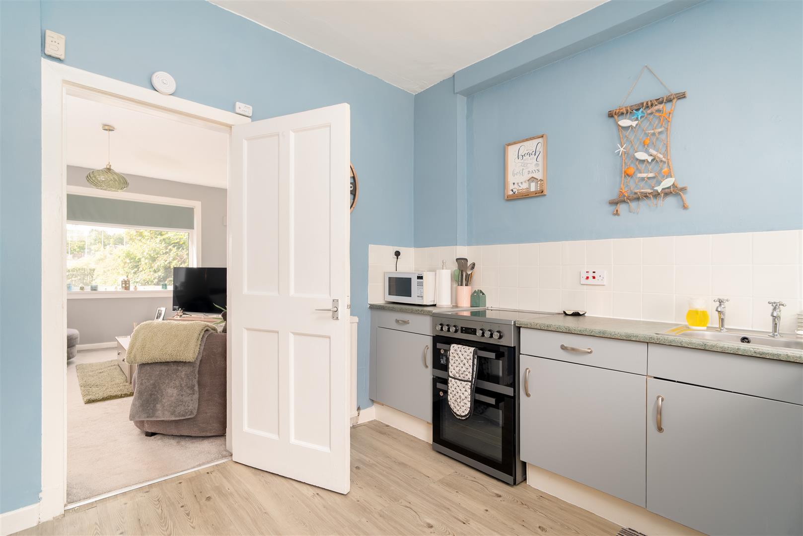 32_Coldingham_Road-08