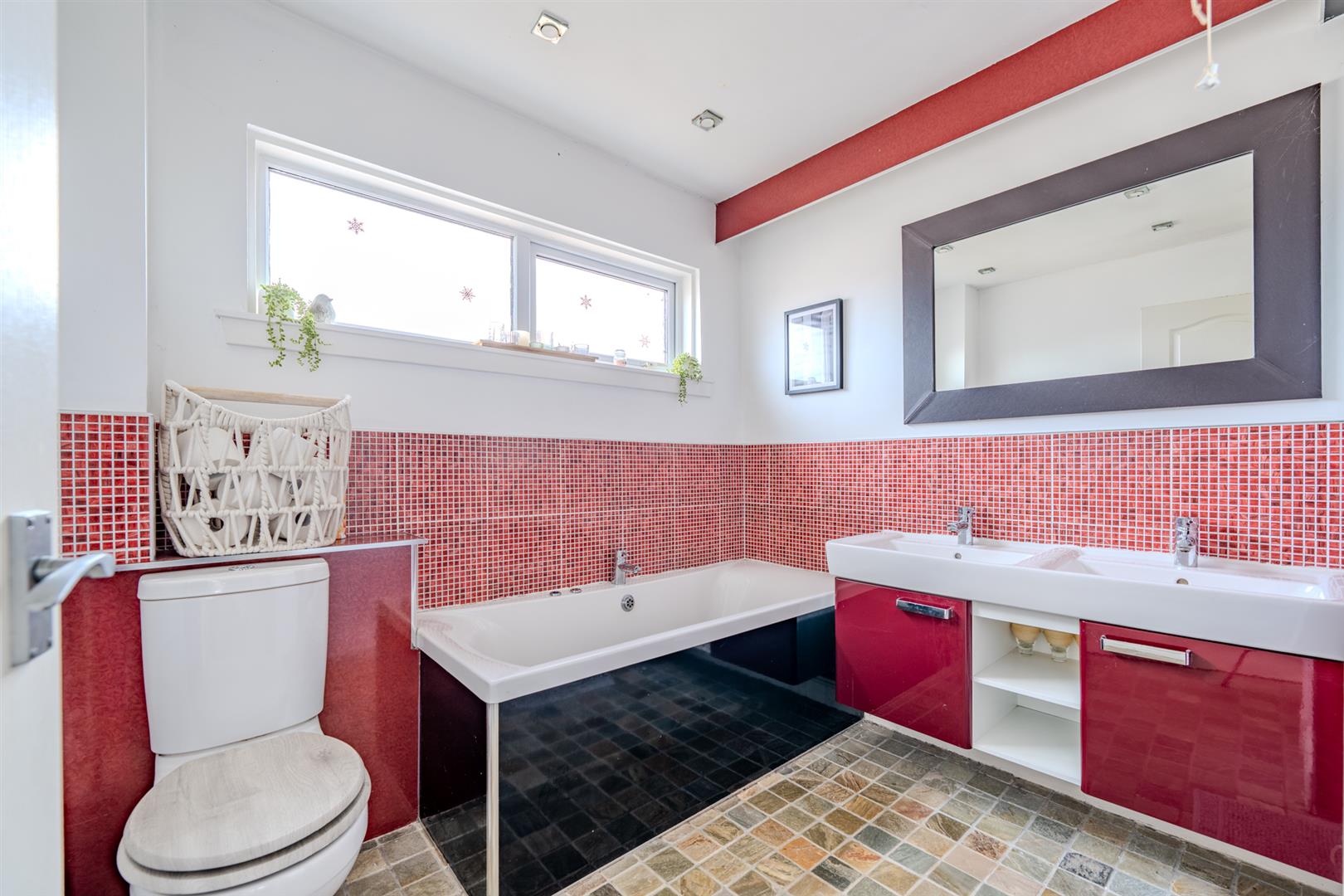 12_fancove place_eyemouth-11