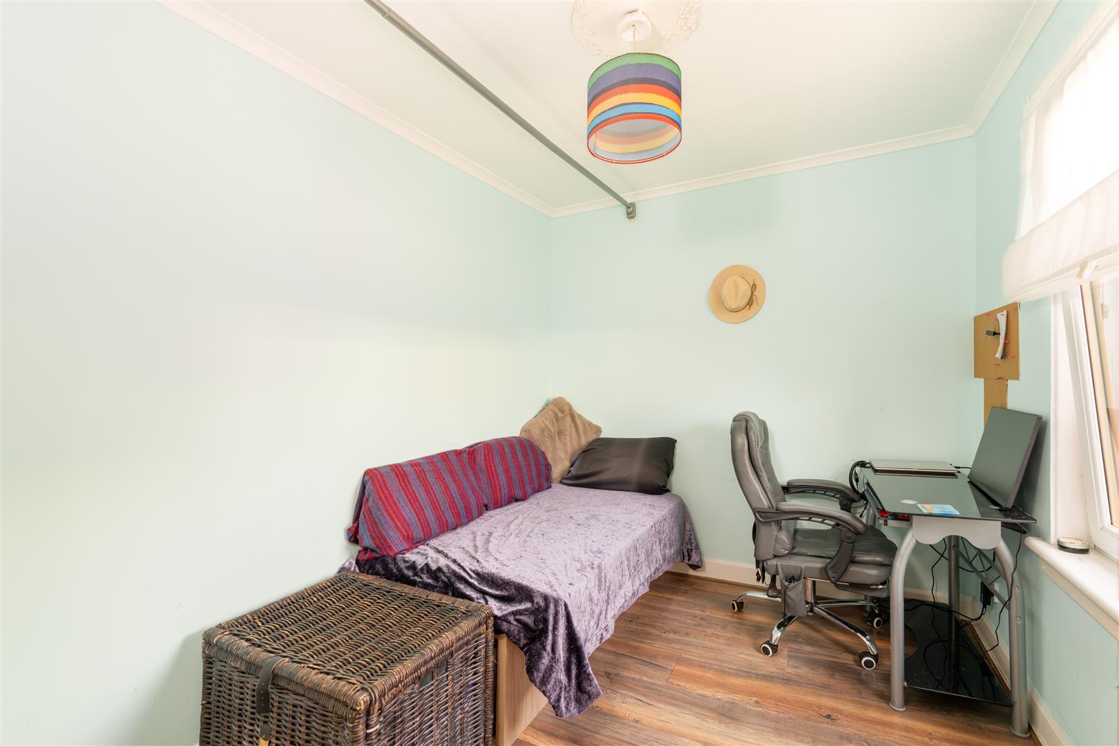 11_station_avenue-11