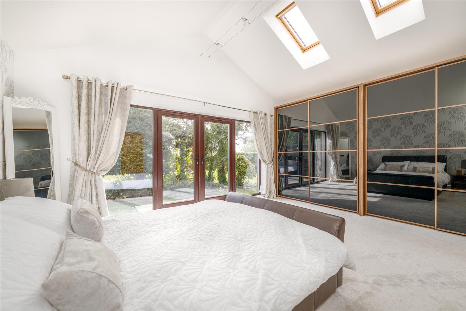 Cloich_The Green_Swinton-17