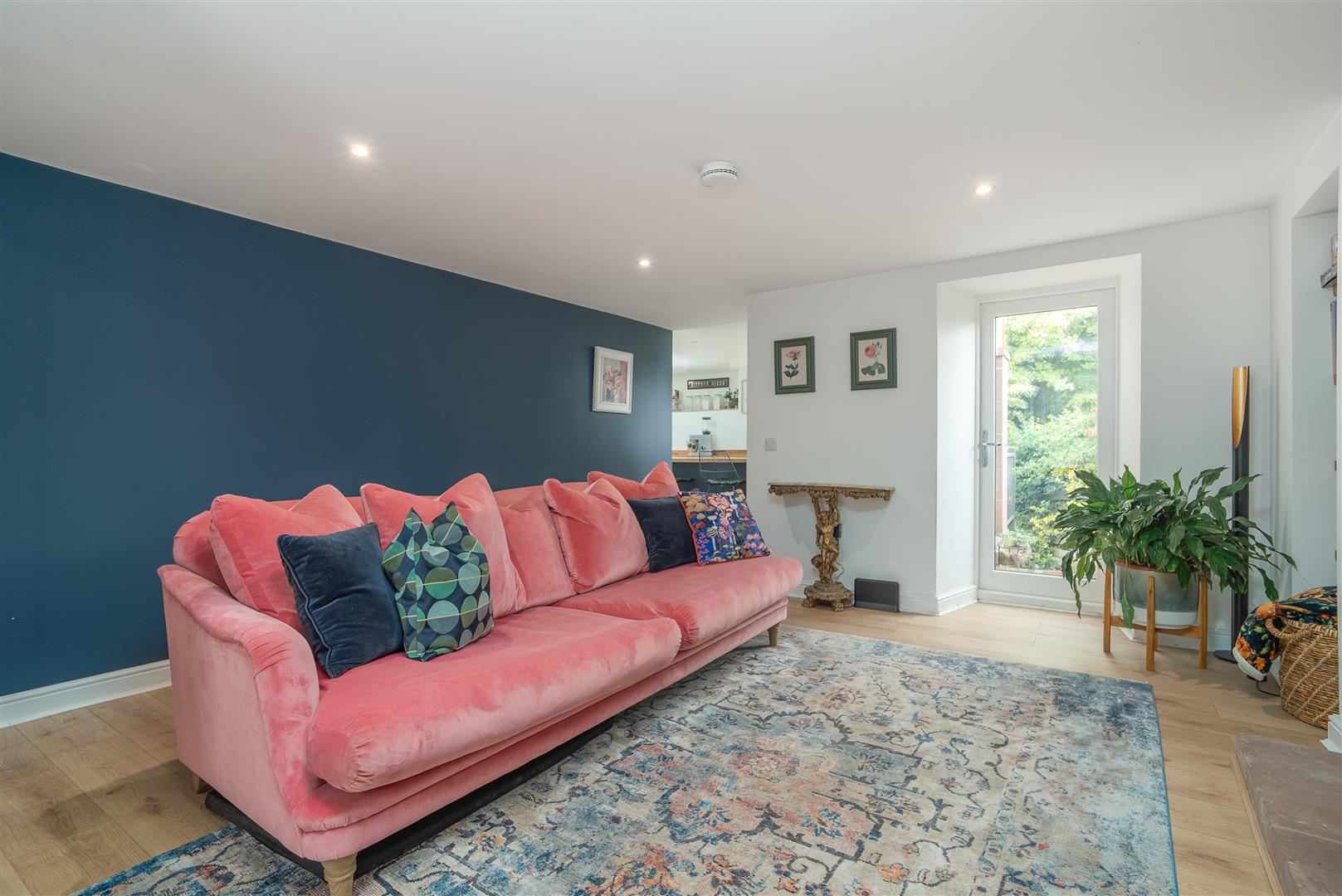 38_East_High_Street-04
