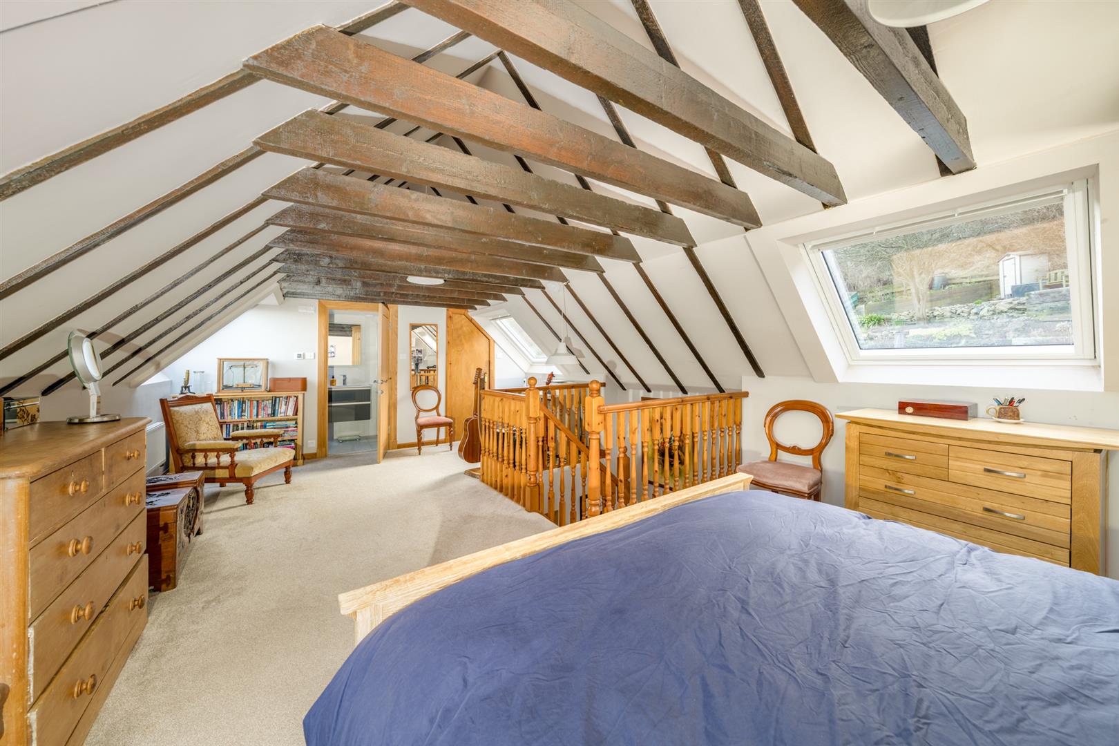 The Blue House Cowdrait-17