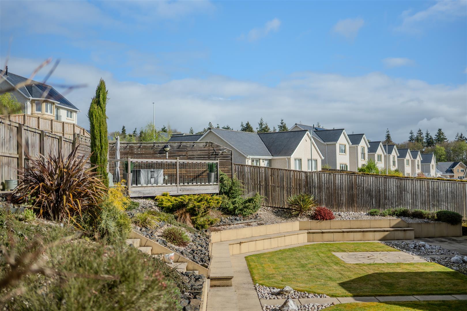 16_riverside_view_lifestyle-6